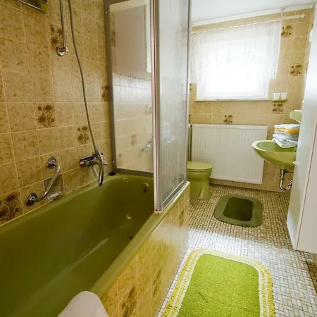 Apartment Haus Heidi *